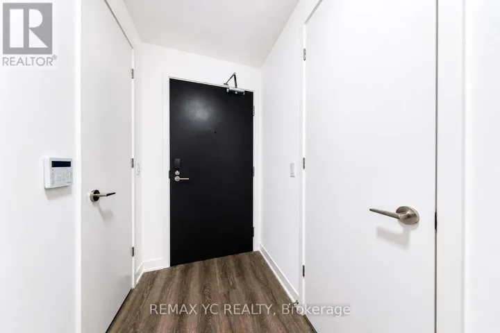2212 - 180 FRONT STREET E, Toronto (Moss Park), Ontario M5A0A9