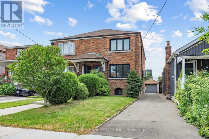 101 HOLWOOD AVENUE, Toronto (Keelesdale-Eglinton West), Ontario M6M1P7