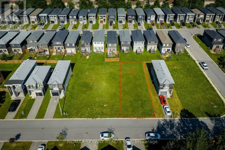 215 IVA STREET, Welland (Lincoln/Crowland), Ontario L3C3B9