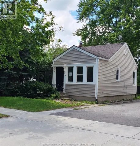 3576 Barrymore LANE, Windsor, Ontario N9C1V3