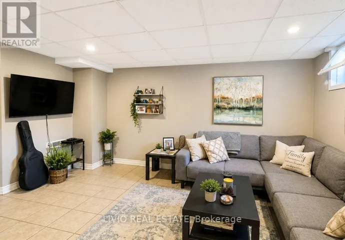 BSMT - 8 JANRAY DRIVE, Toronto (Woburn), Ontario M1G1Y1