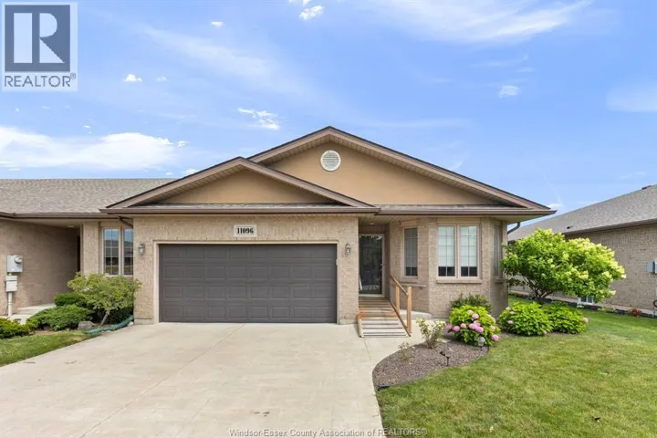 11096 STURGEON STREET, Windsor, Ontario N8P1M4
