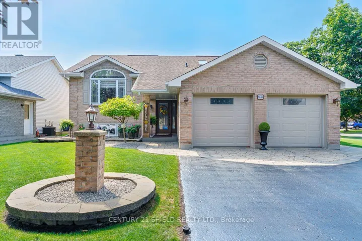 1840 BELVEDERE CRESCENT, Cornwall, Ontario K6H7C6