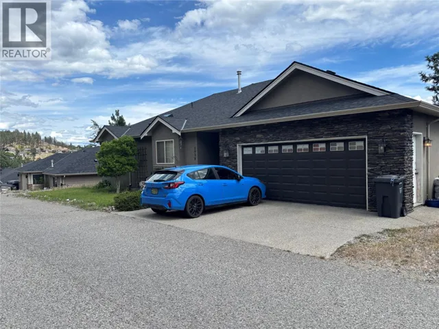 1938 Rosalee Lane, West Kelowna, British Columbia V1Z4A8