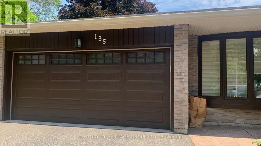 135 GOLF CLUB COURT, Richmond Hill (Mill Pond), Ontario L4C5E1