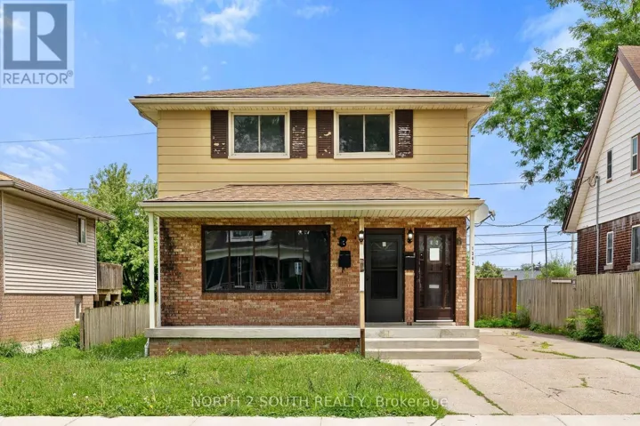 1360 GOYEAU STREET, Windsor, Ontario N8X3L1