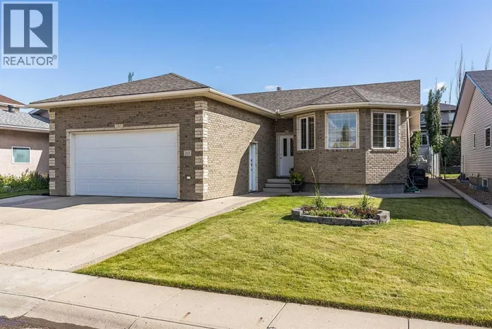 213 Sunrise Circle SW, Medicine Hat, Alberta T1B4N9