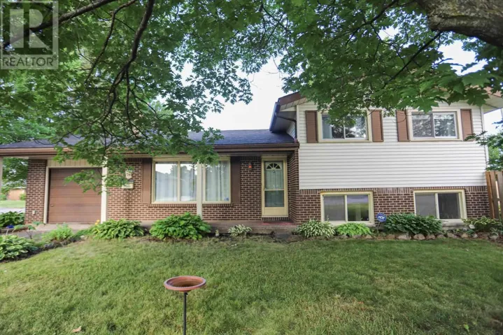 74 Grandriver CRES, Sault Ste. Marie, Ontario P6B3S1