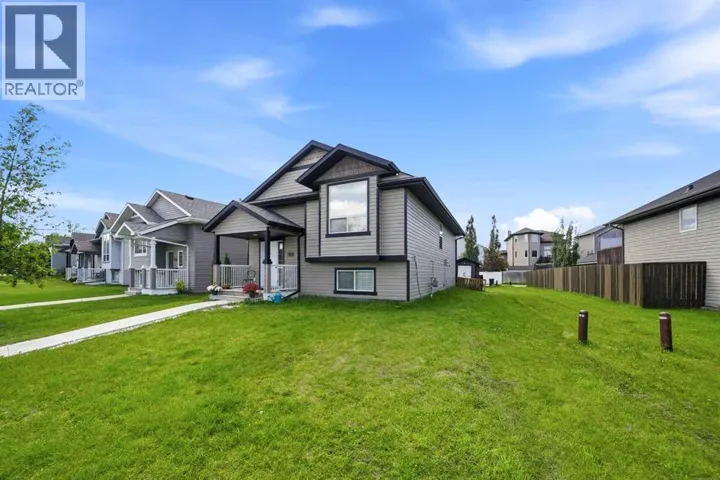 628 Lancaster Drive, Red Deer, Alberta T4R0H1