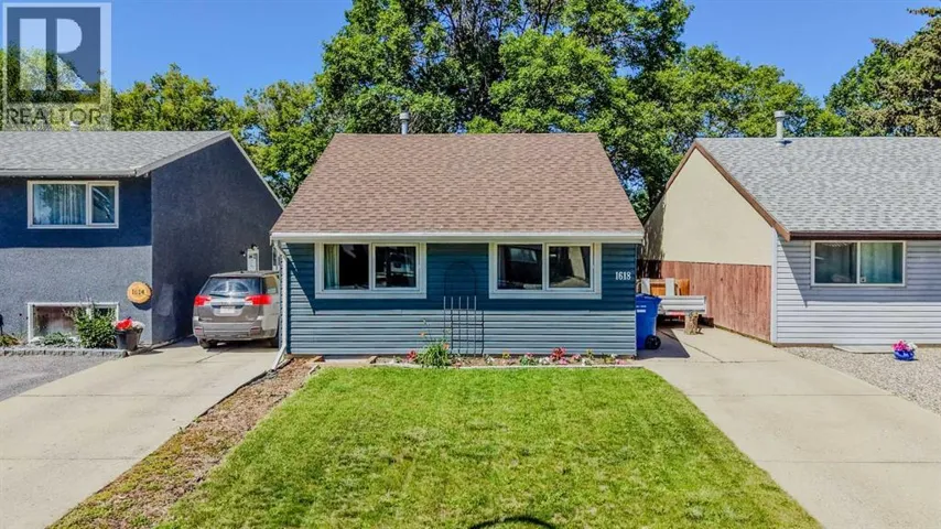1618 St. George Road N, Lethbridge, Alberta T1H5A1
