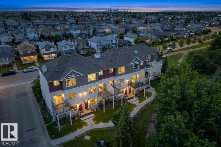 #113 3010 33 AV NW, Edmonton, Alberta T6T0C3