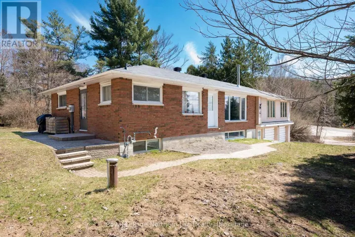 140 MARGARET STREET, North Bay (Airport), Ontario P1B8G4