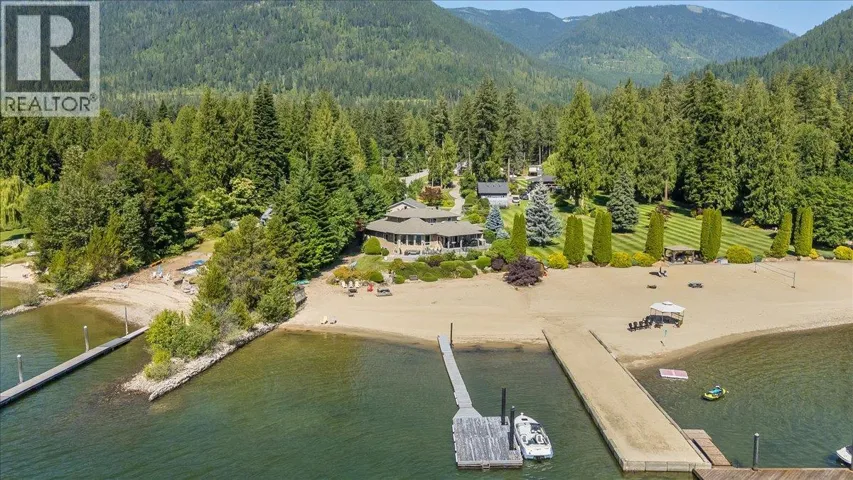 2864 LOWER SIX MILE Road, Nelson, British Columbia V1L6L7