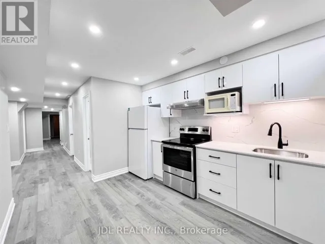 BSMT - 43 PORTAGE AVENUE, Richmond Hill (Oak Ridges), Ontario L4E2Z5