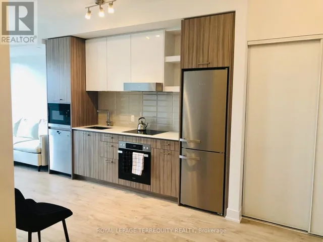 506 - 11 LILLIAN STREET, Toronto (Mount Pleasant West), Ontario M4S0C3