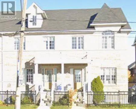 13313 BATHURST STREET, Richmond Hill (Oak Ridges), Ontario L4E0Z6