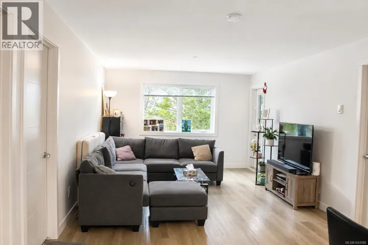 207 4810 Cedar Ridge Pl, Nanaimo, British Columbia V9T0M7