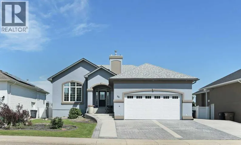 96 Greystone Close E, Brooks, Alberta T1R1M1