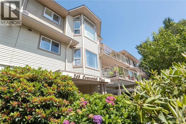 302 245 First St, Duncan, British Columbia V9L1R3
