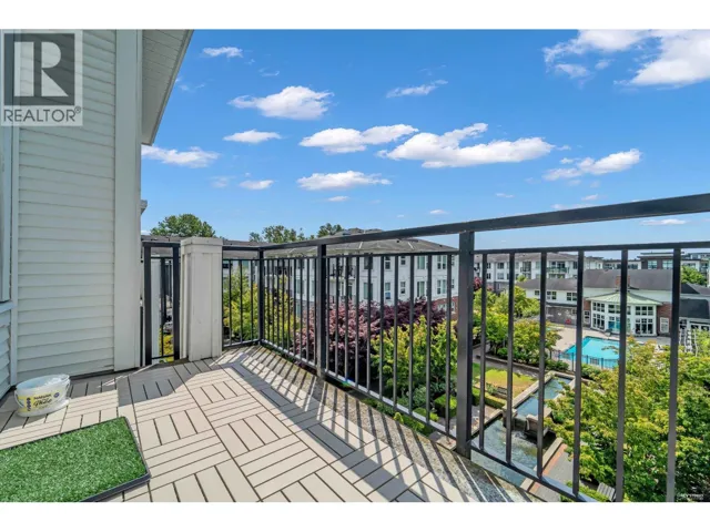 430 9388 MCKIM WAY, Richmond, British Columbia V6X0J7