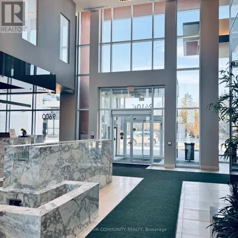 318B - 9600 YONGE STREET, Richmond Hill (North Richvale), Ontario L4C0X3