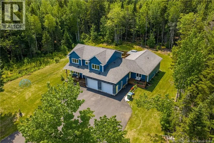 11 Amber Ridge, Berry Mills, New Brunswick E1G5R3