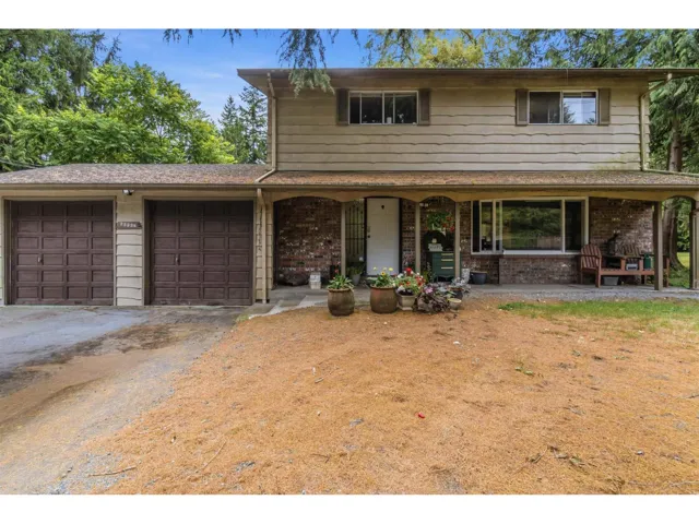 23338 56 AVENUE, Langley, British Columbia V2Z2P7