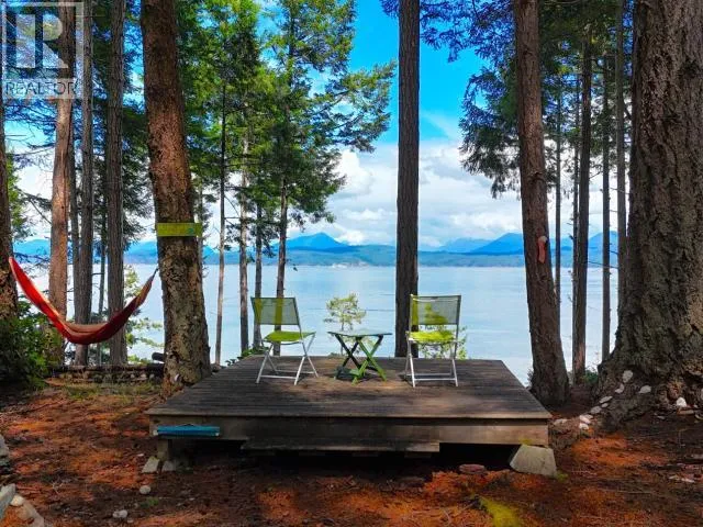 1330 SAVARY ISLAND RD, Savary Island, British Columbia None
