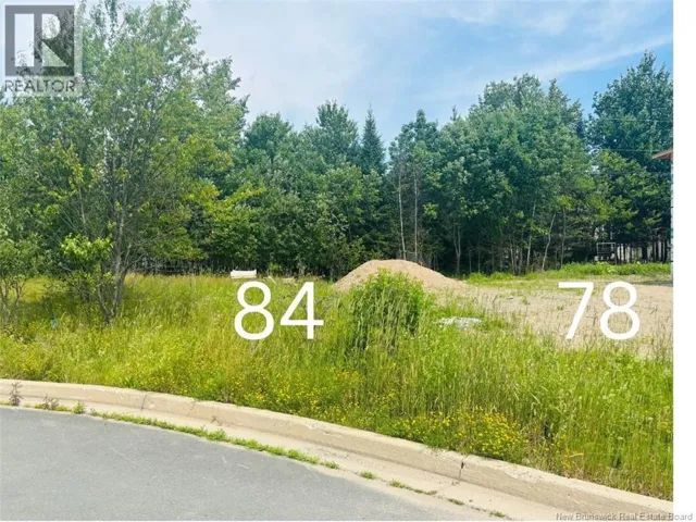 78 Weavers Way, Fredericton, New Brunswick E3A3P8
