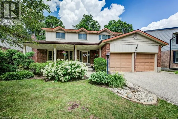94 MCCARRON Crescent, Waterloo, Ontario N2L5N2