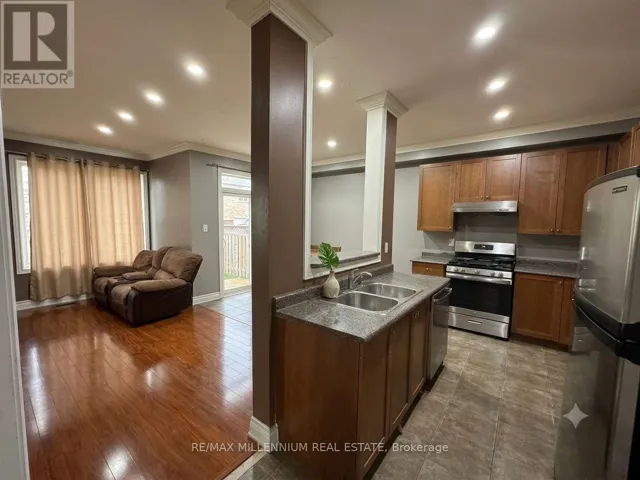 UPPER - 33 NOMAD CRESCENT, Brampton (Bram West), Ontario L6Y5N5