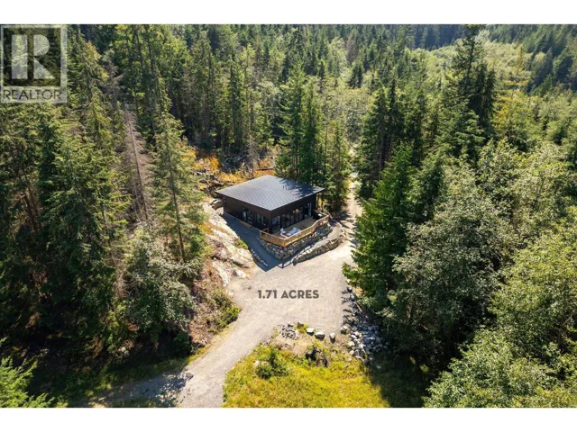 1290 COWAN POINT DRIVE, Bowen Island, British Columbia V0N1G2