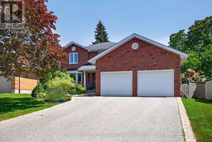 1947 PARKWOOD CIRCLE, Peterborough (Monaghan Ward 2), Ontario K9J8C9