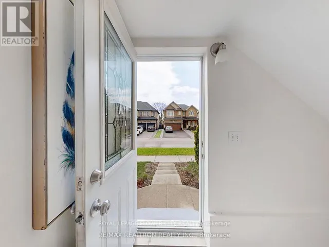 BASEMENT - 60 COLOMBO CRESCENT, Vaughan (Maple), Ontario L6A0A3