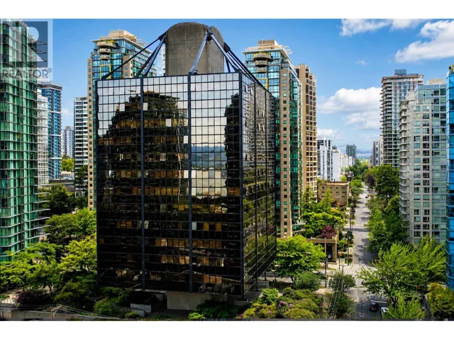 915 1333 W GEORGIA STREET, Vancouver, British Columbia V6E4V3