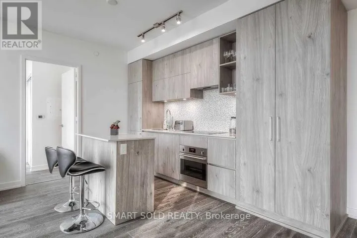 2211 - 1 YORKVILLE AVENUE, Toronto (Annex), Ontario M4W1L1
