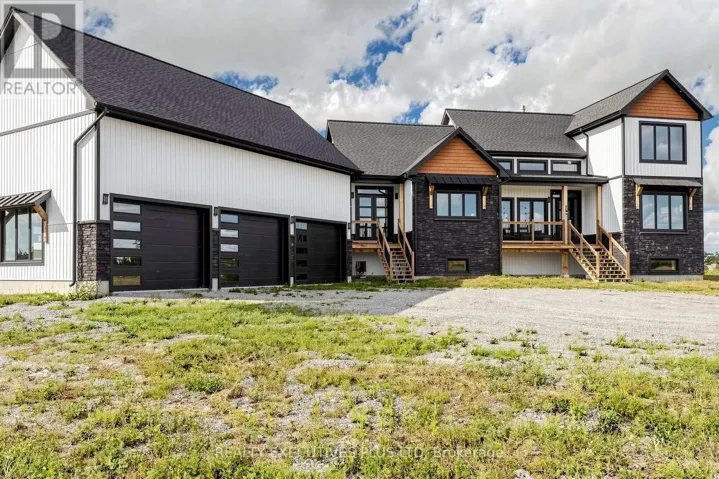 16 CAMBRAY ROAD, Kawartha Lakes (Fenelon), Ontario K0M1G0