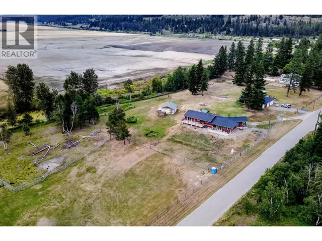 215 McLure Ferry Road, McLure, British Columbia V0E2H0