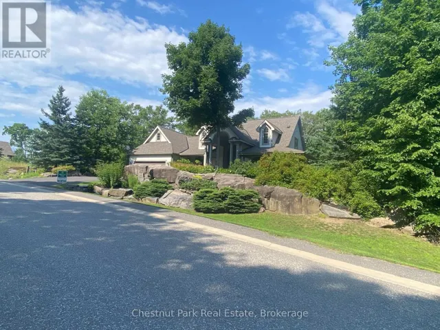 48 ESTATE DRIVE, Muskoka Lakes (Medora), Ontario P0B1J0