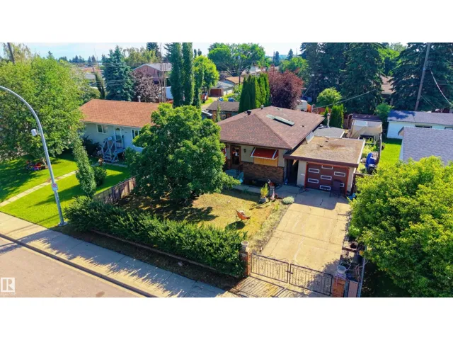 10407 45 ST NW, Edmonton, Alberta T6A1W8