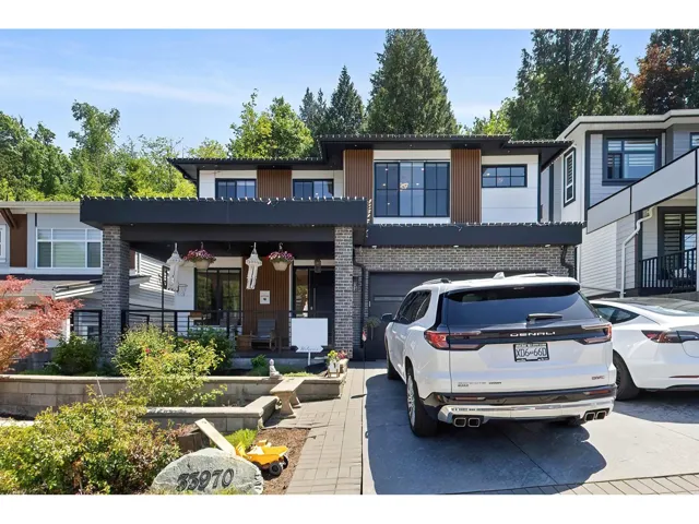 33970 TOOLEY PLACE, Mission, British Columbia V2V0G5