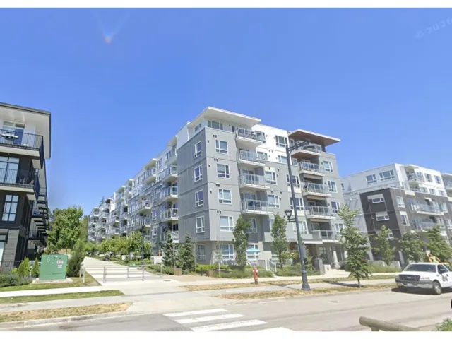 314 13963 105 BOULEVARD, Surrey, British Columbia V3T4N6