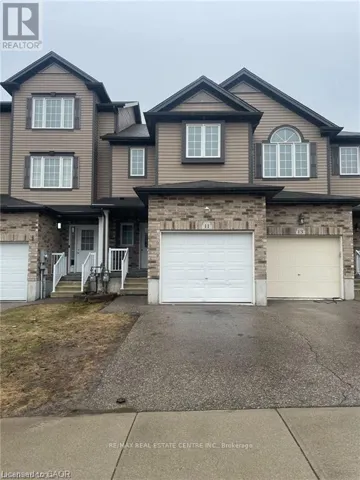 11 SORRENTO STREET, Kitchener, Ontario N2R0A4