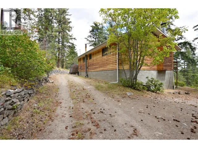 398 Kildare Way, Vernon, British Columbia V1H2C7