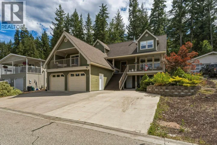 900 10 Avenue SE Unit# 28, Salmon Arm, British Columbia V1E2W6