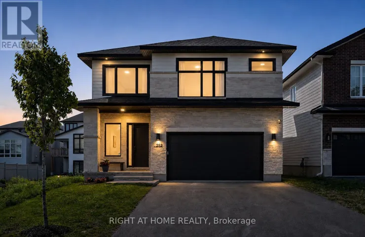 252 KETCHIKAN CRESCENT, Ottawa, Ontario K2T0S2