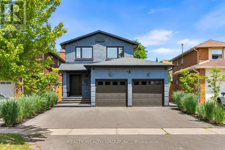 83 GOVERNOR CRESCENT, Vaughan (East Woodbridge), Ontario L4L5G8