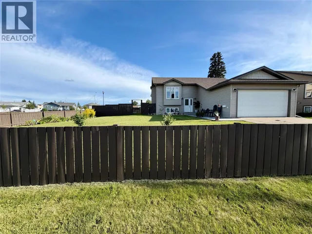 1801 109 Avenue, Dawson Creek, British Columbia V1G2V6