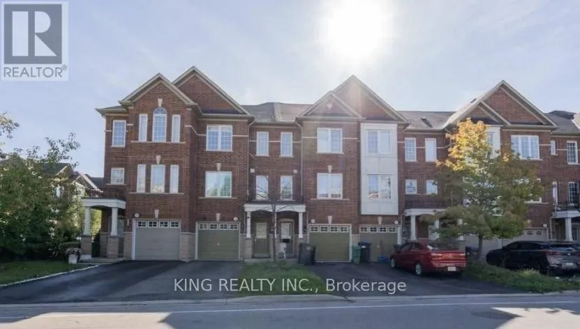 27 DENISON AVENUE, Brampton (Downtown Brampton), Ontario L6X0H2