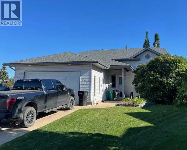 806 Cherry Crescent, Beaverlodge, Alberta T0H0C0
